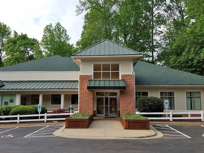 Exterior of Noah's Ark Veterinary Hospital of Preston P.A.